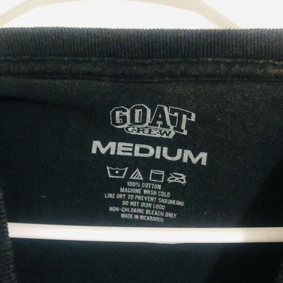 New Goat Crew World Peace Vintage Short Sleeve‎ T-Shirt Black Size Medium Women - Picture 4 of 4